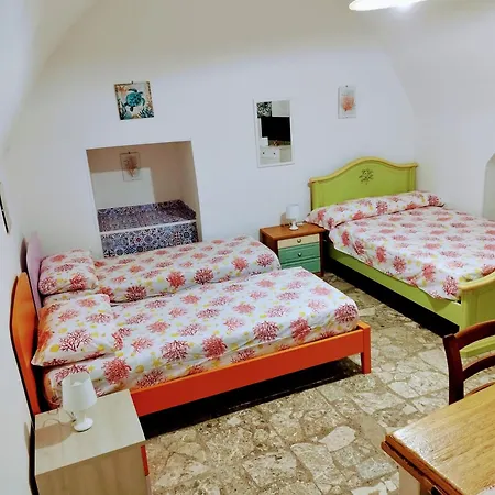 Semesterbostad Casetta Corallina