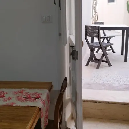 بيت للعطل Casetta Corallina